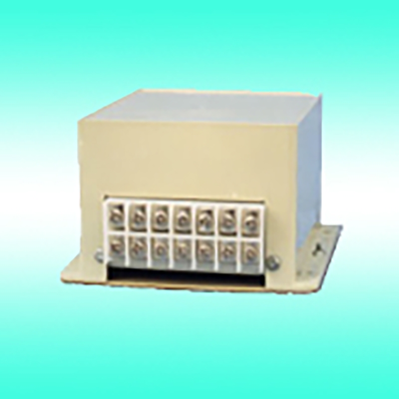 FJQ-3三相(xiang)移相或(huo)過零可(ke)控矽觸(chu)發附加(jia)器